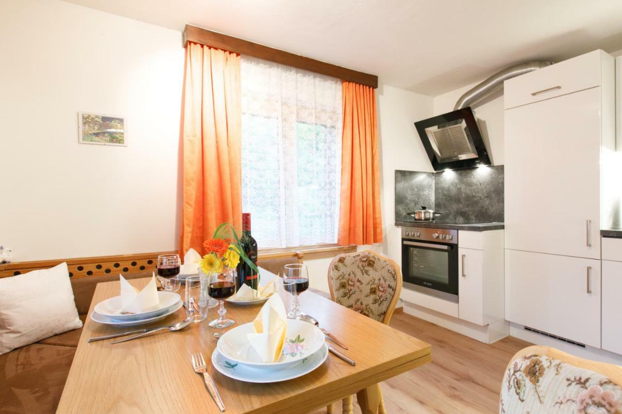 Apartment Am Bach Мелау Екстериор снимка