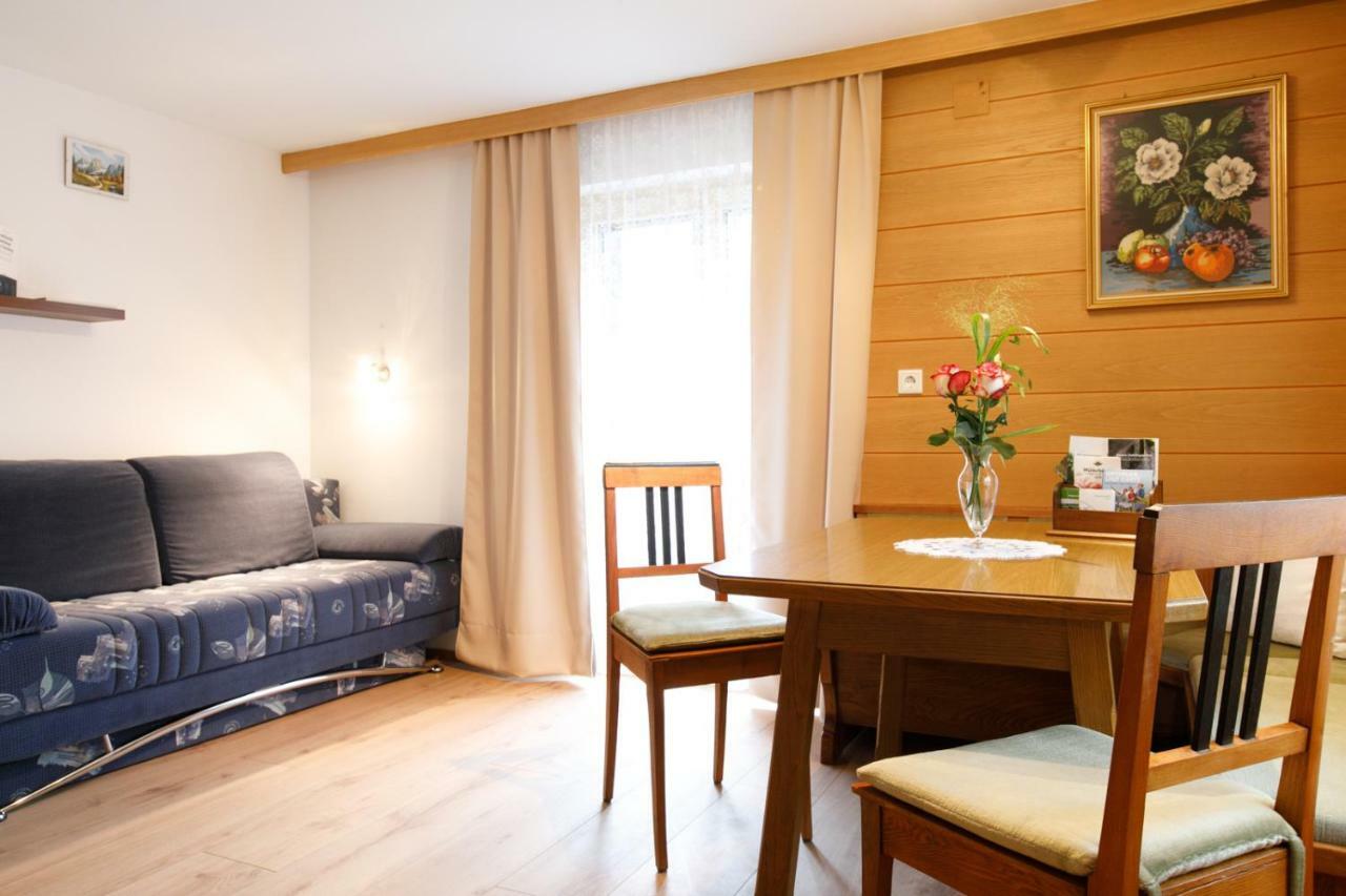 Apartment Am Bach Мелау Екстериор снимка